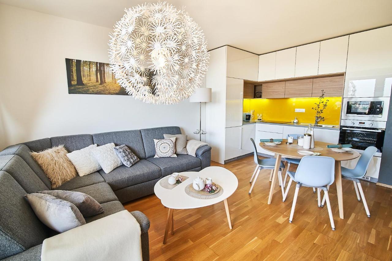 Ferienwohnung Ella Vel'ka Lomnica Exterior foto